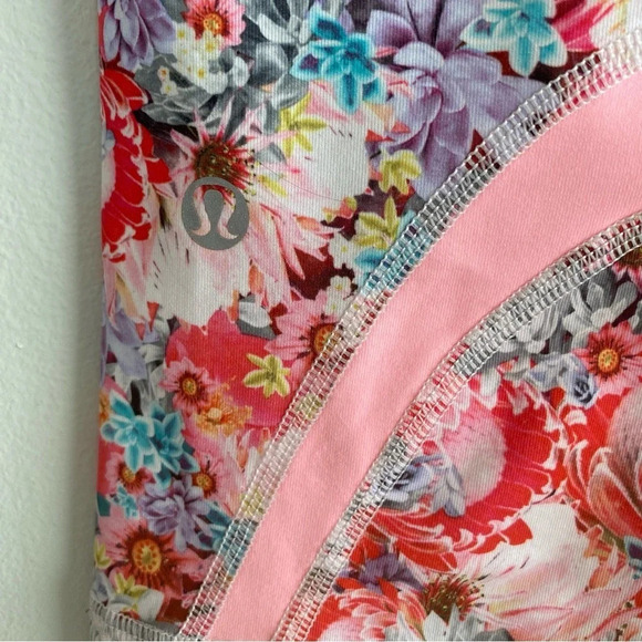 LULULEMON Run Inspire Mid-Rise Crop II *All Luxtreme Floral Size 6 23” - Picture 6 of 16